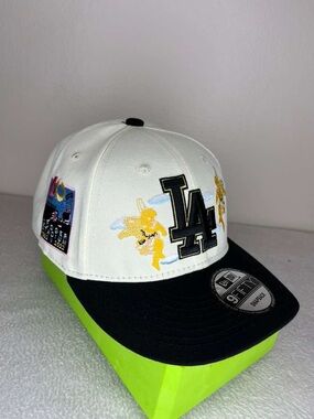 New Era Los Angeles LA Floral Snapback Hat - White & Black